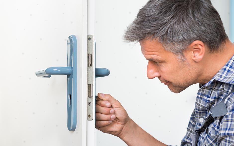 comment forcer une serrure avec une perceuse Puteaux